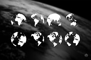 The Earth - Icon font with 24 icons, a Symbol Font by Basari Design (Thumbnail 2 of 5)