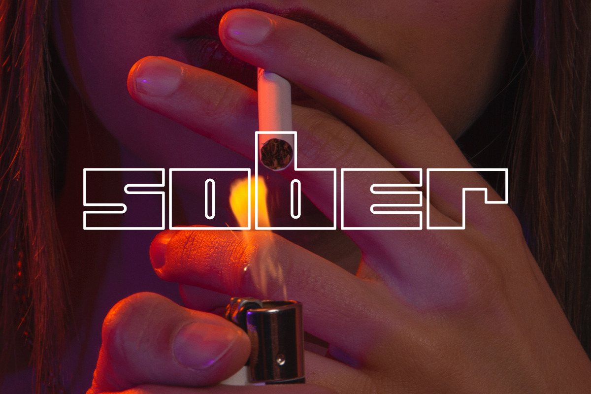 Sintex - Display Font, a Font by saintricchi (Photo 2 of 5)