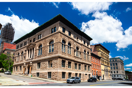 Albany Masonic Temple's rusticated
