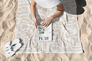 Subtle Maze, a Wallpaper Graphic by MalyskaStudio (Thumbnail 7 of 9)