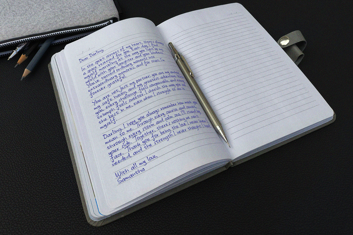 Anija - Handwritten Font, a Handwritten Font by Hakara Type (Photo 8 of 12)
