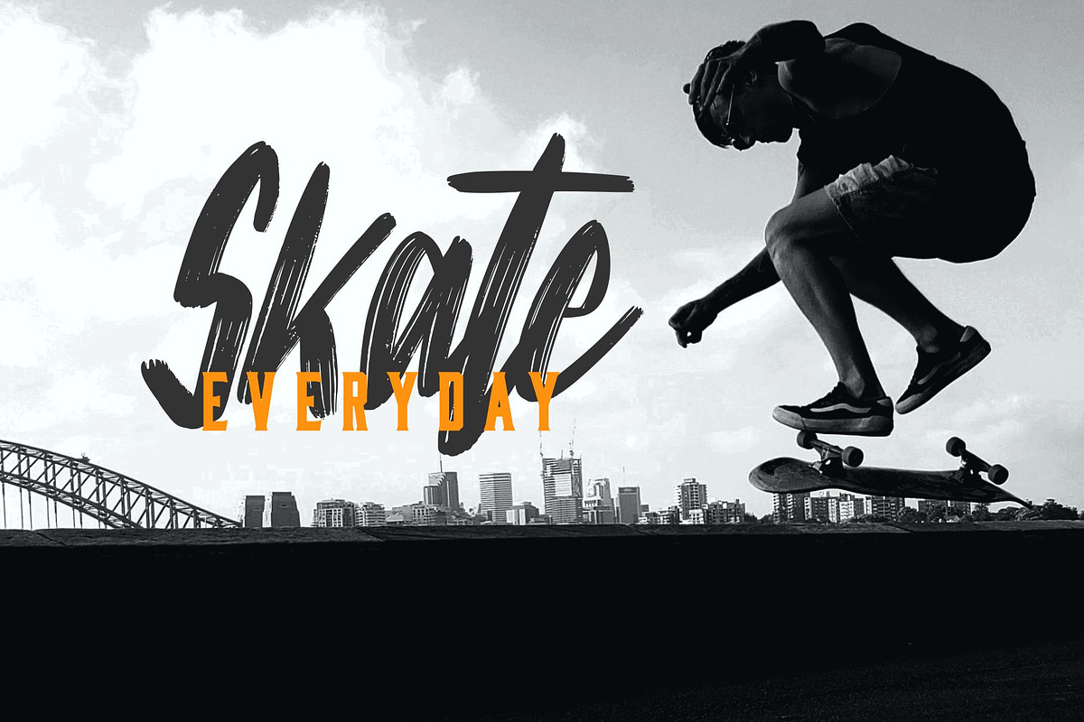 Silver Rayleigh - HandBrush Typeface preview 7