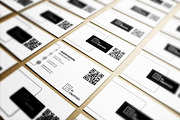 Creative Corporate Business Card, a Business Card Template by bouncy (Thumbnail 2 of 4)
