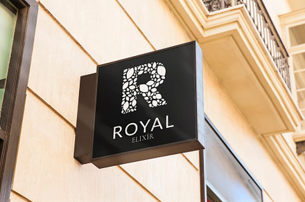 Royal Elixir - Beauty Logo Template