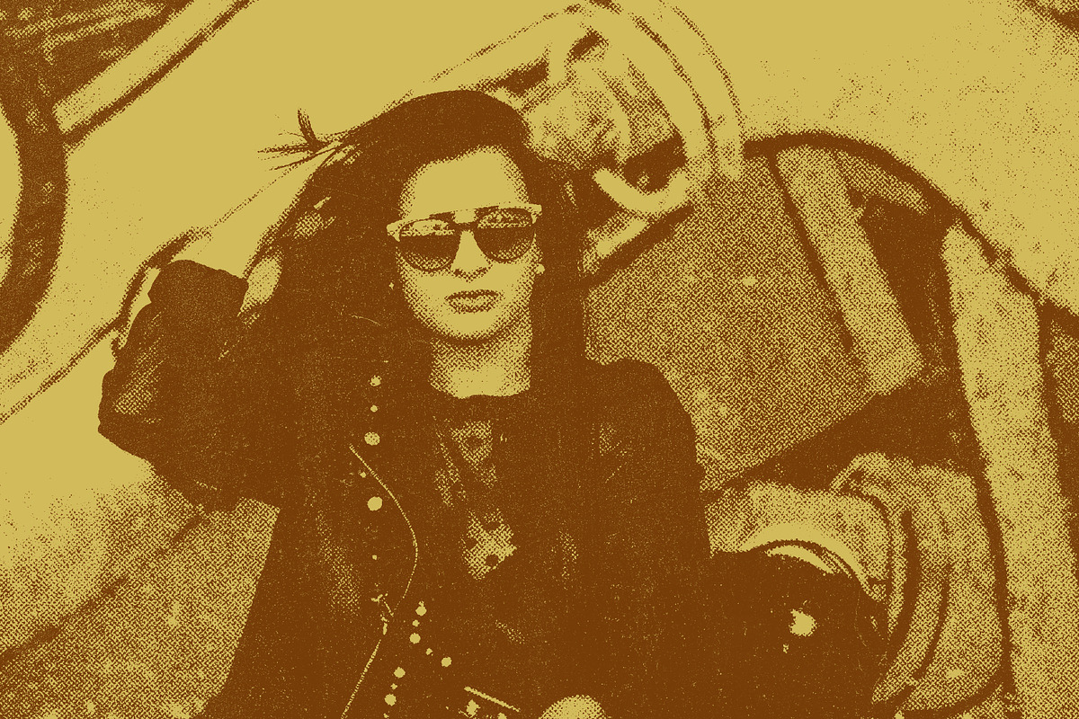 Vintage Halftone Grain Effect, an Action Add-On by liptouse (Photo 4 of 8)