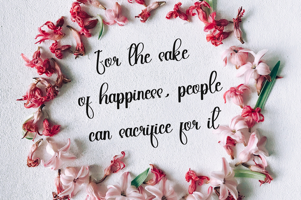 Lucky, a Handwritten Font by InermediaSTUDIO (Photo 2 of 6)