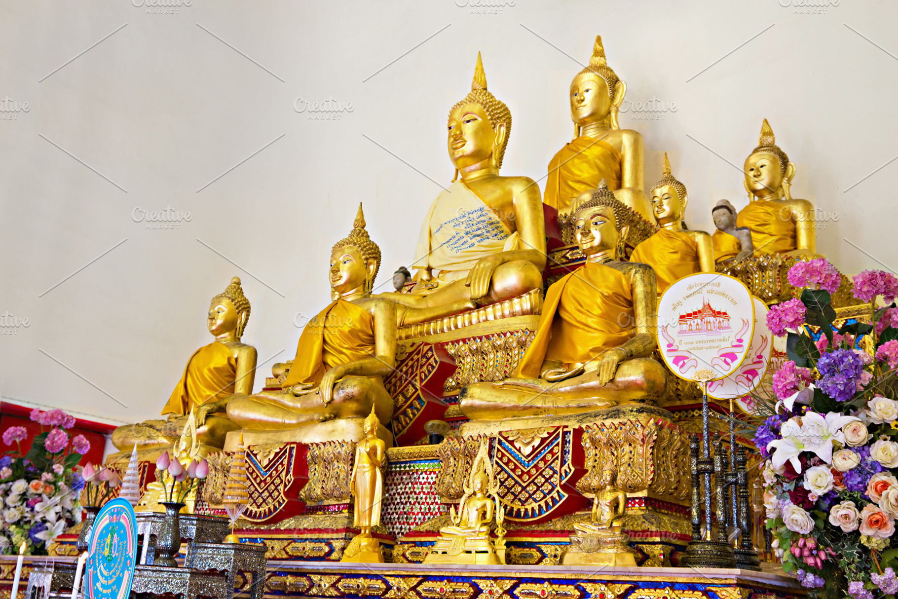 Buddha statues, a Photo by saiko3p