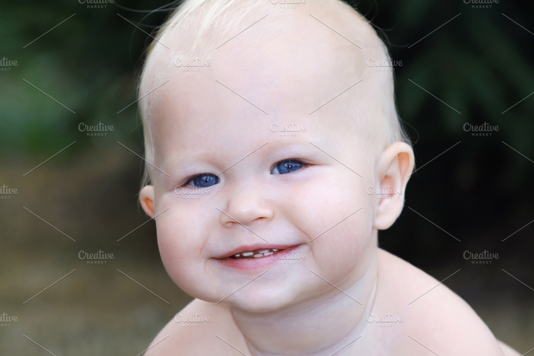 Baby smiling, a Photo by saiko3p