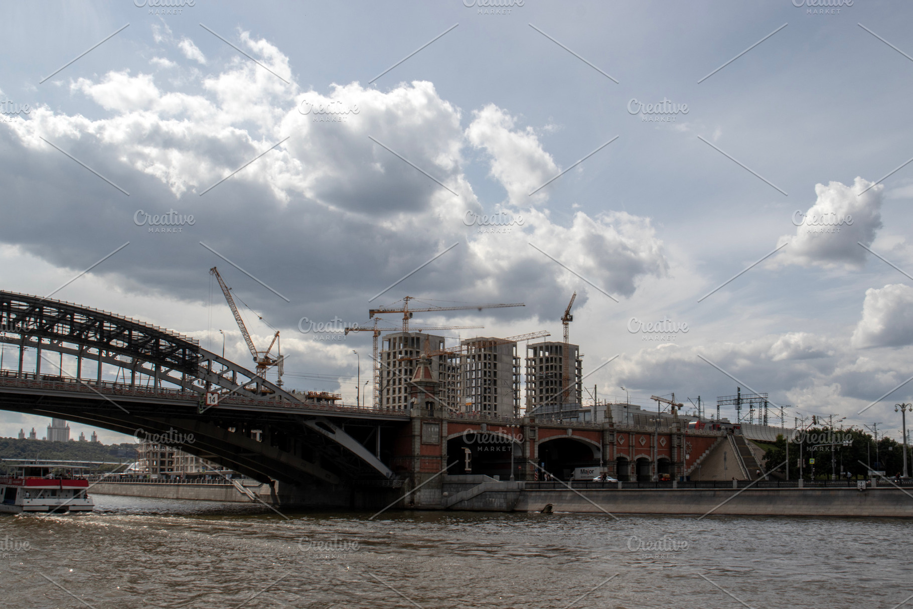 the Andreevsky bridge in Moscow, an Architecture Photo by Schreibikus