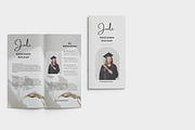 DL Brochure / Magazine Mockup, a Print Template by mahhyud (Thumbnail 4 of 11)