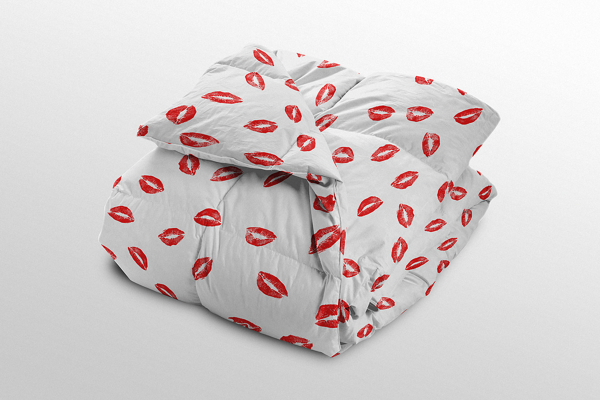 15 Seamless Lipstick Kisses Patterns, a Pattern Graphic by Kokoshka (Photo 13 of 15)