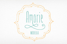 Amorie Modella Family