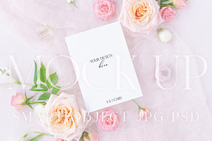 Invitation mock up flatlay - Tend12