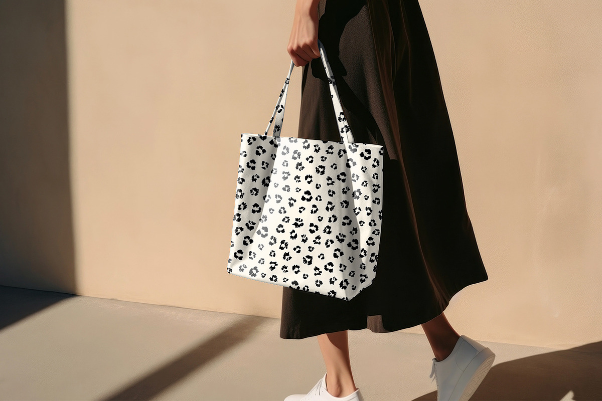Hand Drawn Leopard Spots, a Wallpaper Graphic by MalyskaStudio (Photo 9 of 13)