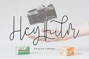 Holy Saghne | Handwritten Font, a Script Font by Forberas Club (Thumbnail 6 of 8)