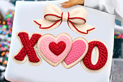Latch Hook Yarn XOXO Coquette Bow, an Illustration by DreamCafeArt (Thumbnail 5 of 8)