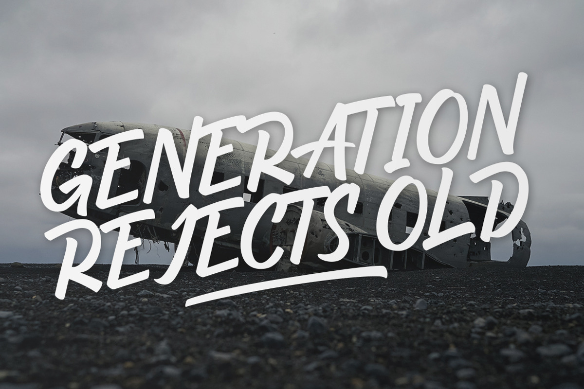 Ondfuturs - Script Font, a Script Font by Maculinc Type (Photo 9 of 13)