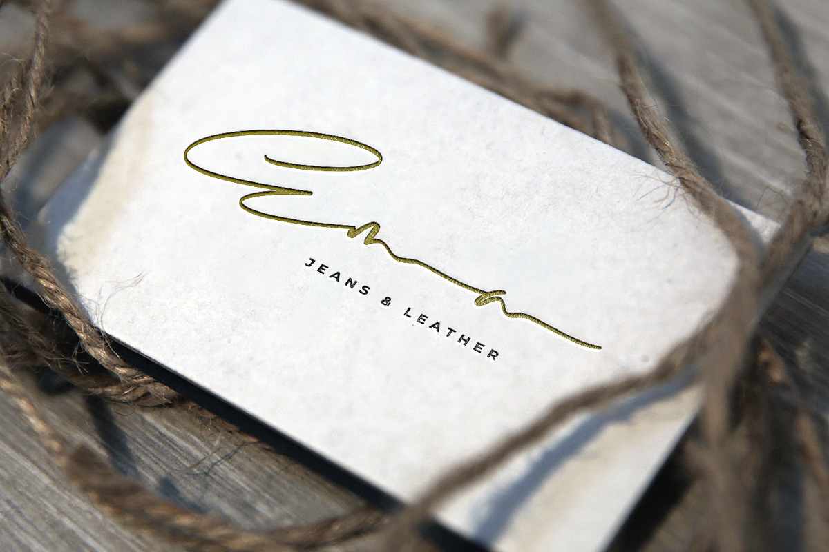 Sadio, a Script Font by Abo Daniel Studio (Photo 2 of 11)