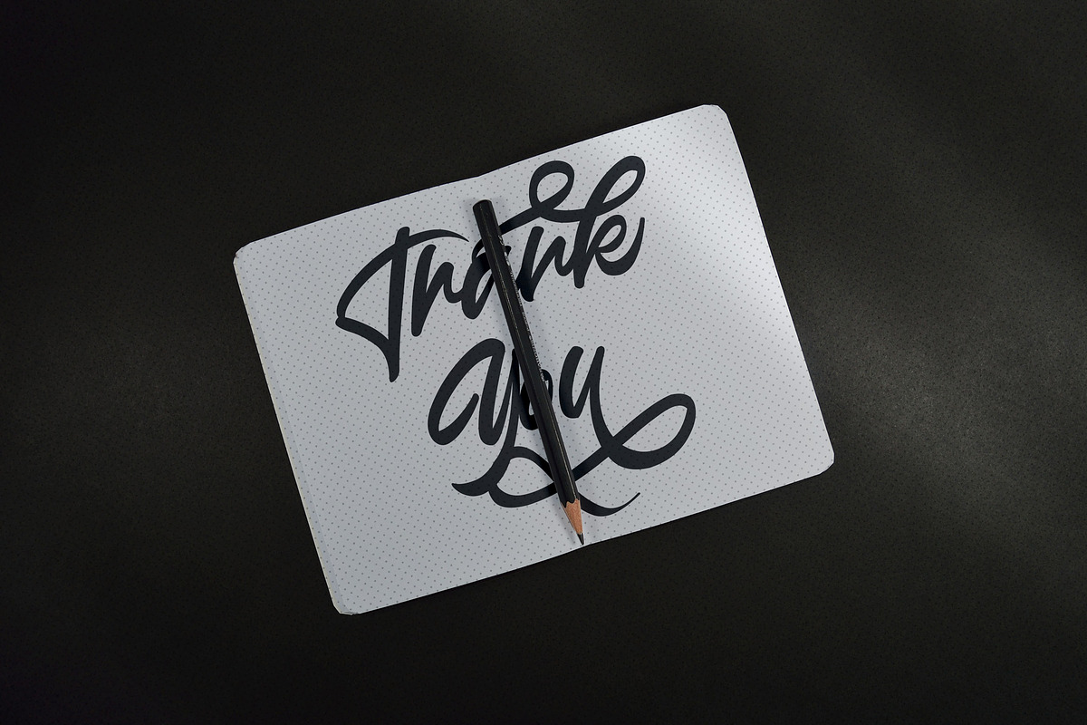 Anasite Malela - Bold Script Font, a Script Font by StringLabs (Photo 11 of 11)