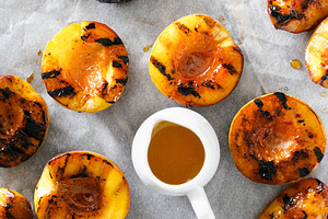 Honey grilled peaches
