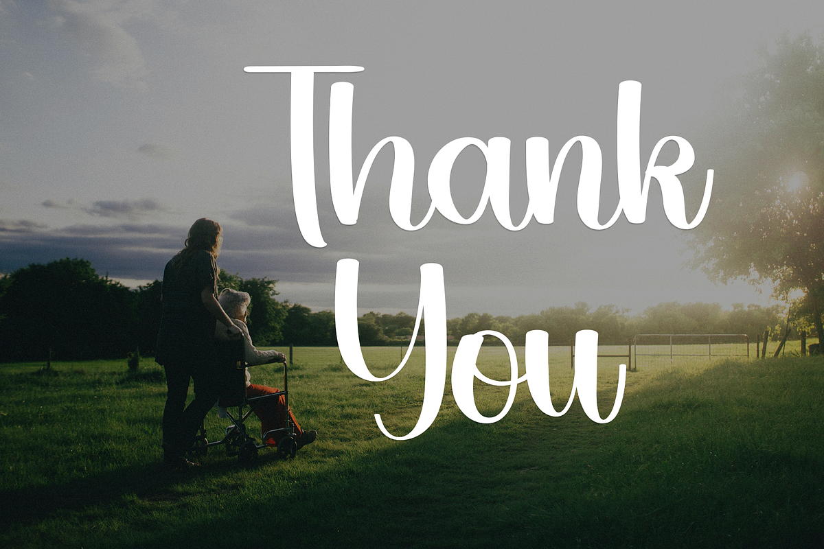 Hallo Grandma, a Handwritten Font by InermediaSTUDIO (Photo 4 of 8)