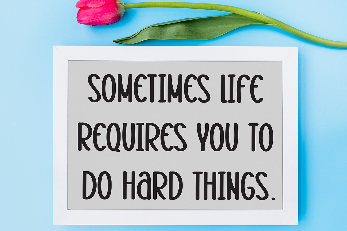 Simple Creative | Script Font, a Script Font by Scratchones (Photo 3 of 8)