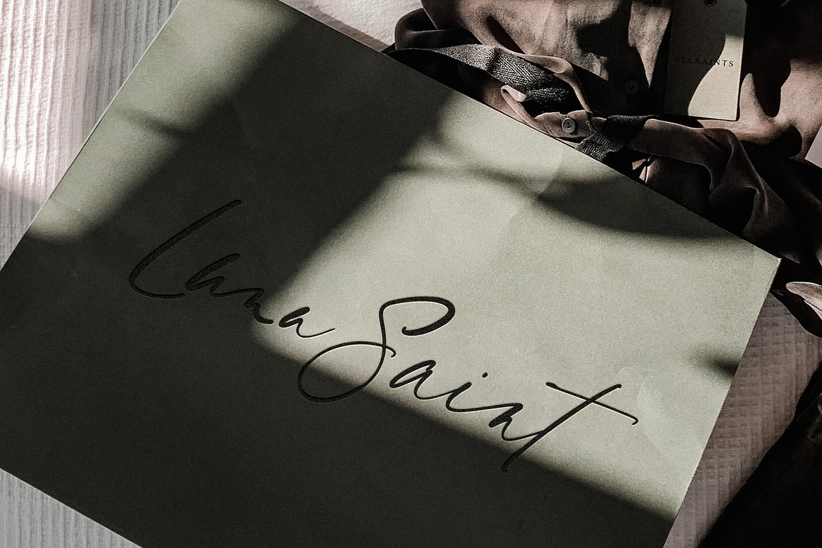 Indie Beauty Chic Handlettered Font, a Script Font by Pink Coffie (Photo 5 of 30)