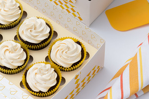 Six Cupcake Box Mockup 04