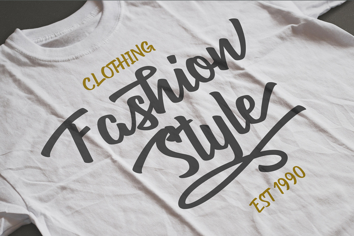Ondfuturs - Script Font preview 8