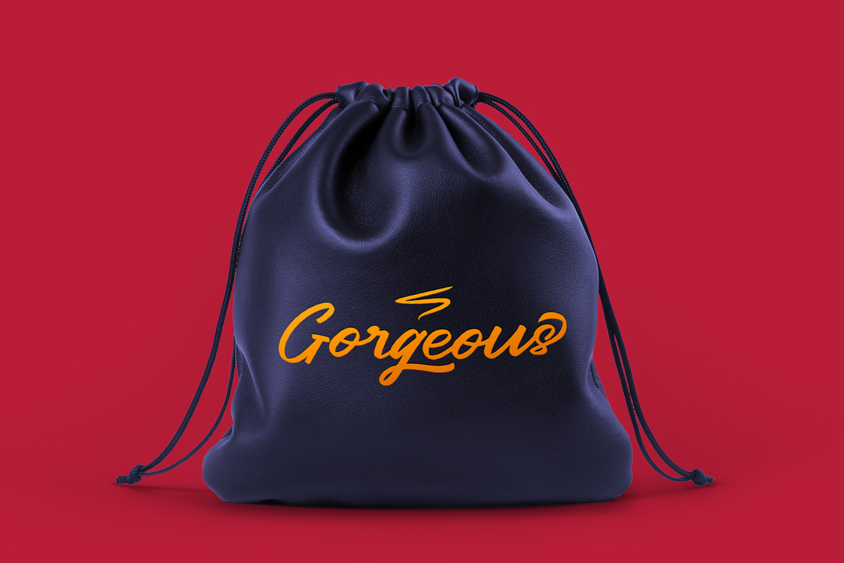 Hatchy - Script font preview 8