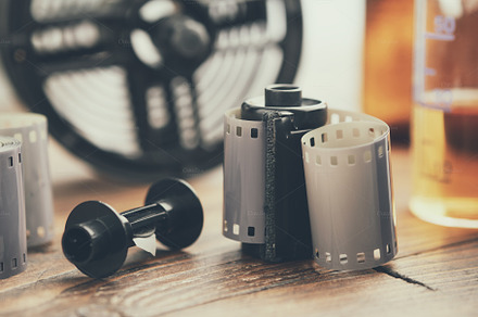 Photo film rolls cassette, equipment