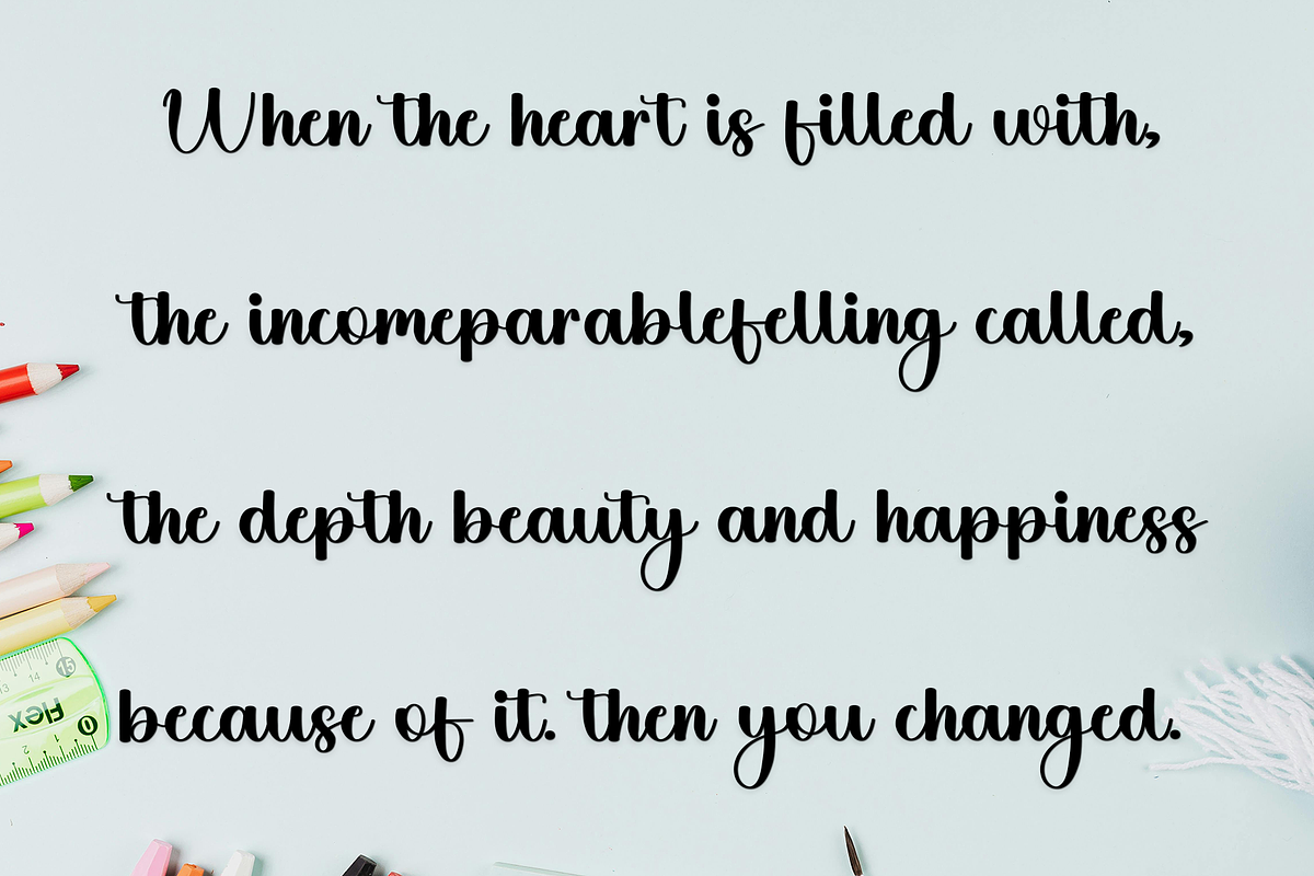 Alaska Christmas, a Handwritten Font by FreshTypeINK (Photo 7 of 8)