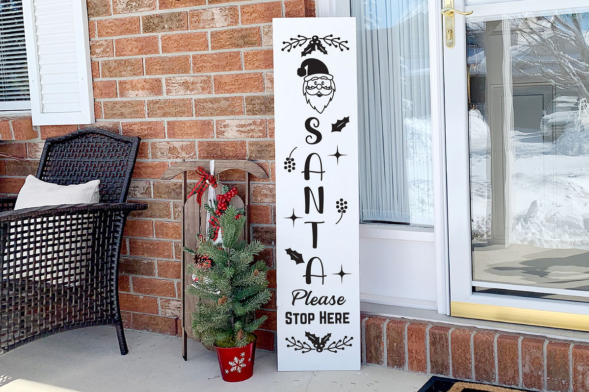 Christmas Porch Sign SVG Bundle, an Illustration by Dasagani (Photo 7 of 12)