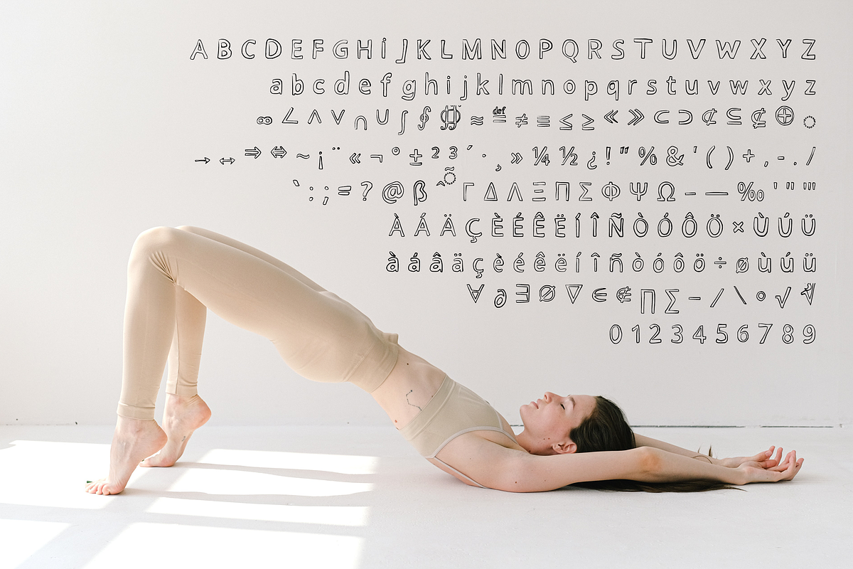 Desorga Font: Embrace the Chaos, a Handwritten Font by wodnerwoman (Photo 5 of 13)