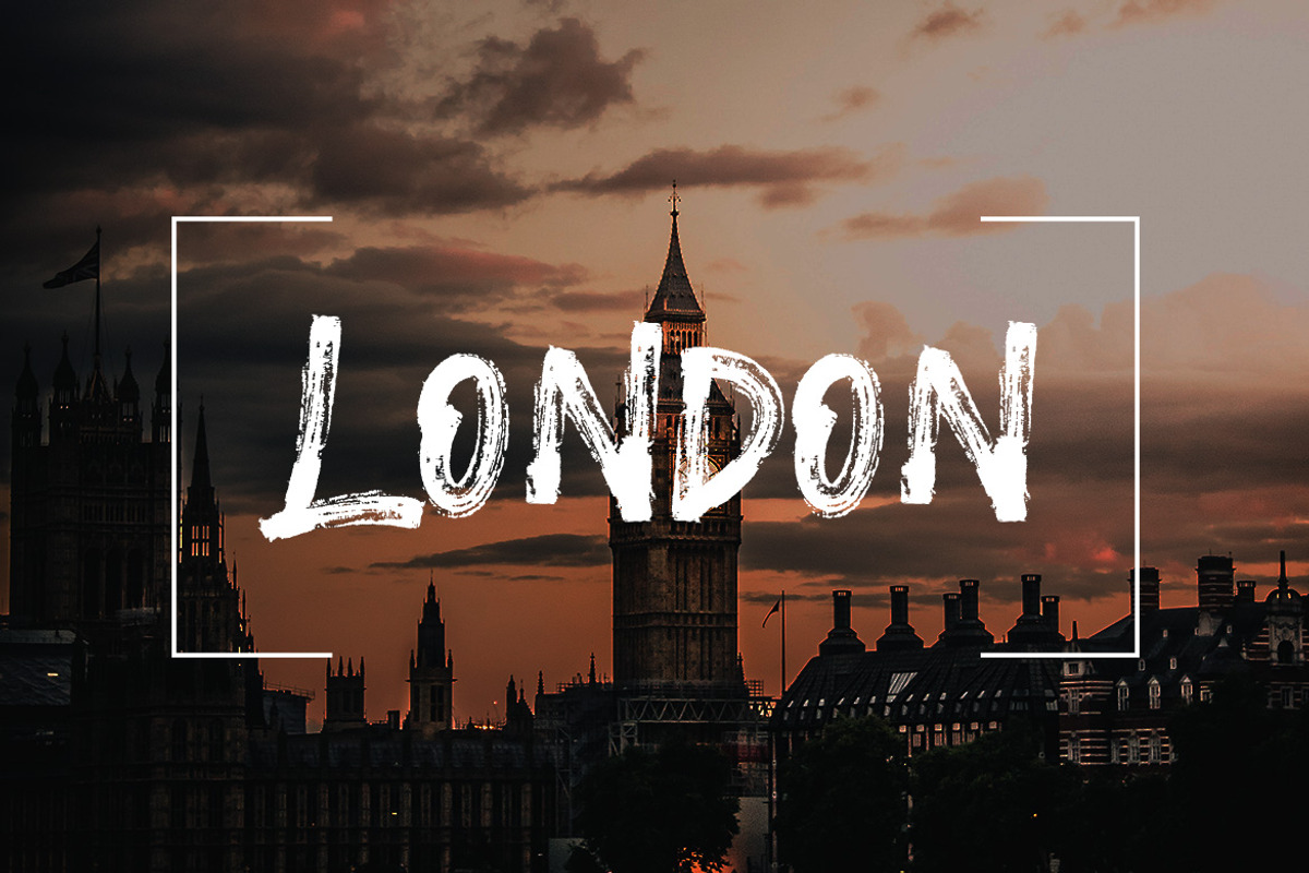 Crasher // Strong Brush Font, a Font by Bluestudio (Photo 5 of 9)
