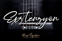 Exstensyon Brush Business Font