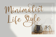 Renitah - Lovely Script Font, a Script Font by StringLabs (Thumbnail 5 of 12)