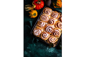 Fresh homemade bakery cinnamon buns, a Food & Drink Photo by Yulia Furman