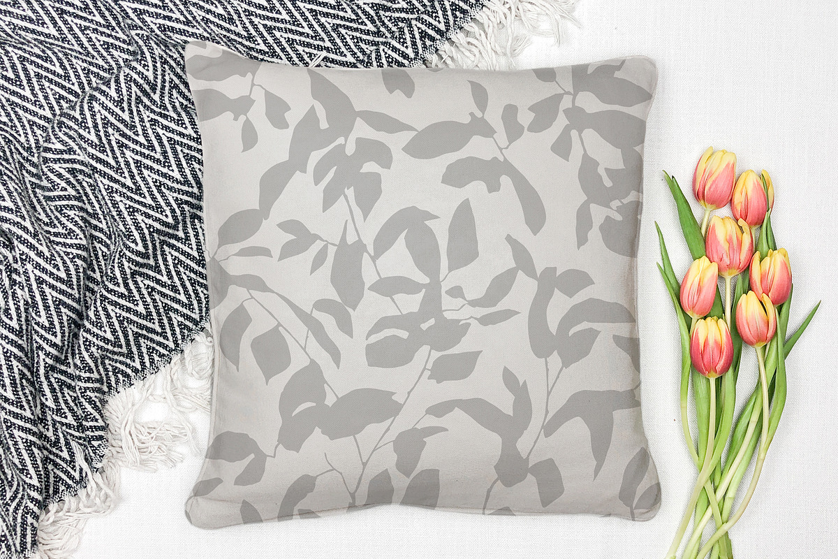 Premium Botanical Seamless Pattern, a Pattern Graphic by MartinShop (Photo 8 of 10)