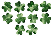 10 Shamrocks and a Seamless Pattern, an Object Illustration by Helga Wigandt (Thumbnail 3 of 6)