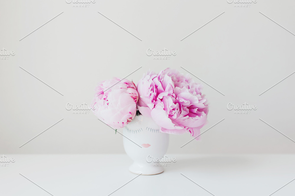 Lady Peony Mini-Bundle, a Beauty & Fashion Photo by Light & Grace (Photo 2 of 6)
