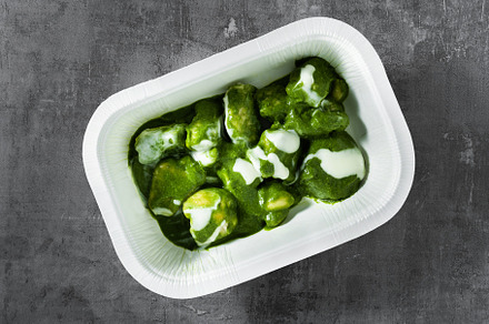 Green chicken curry, Thai very popular street food with coconut
