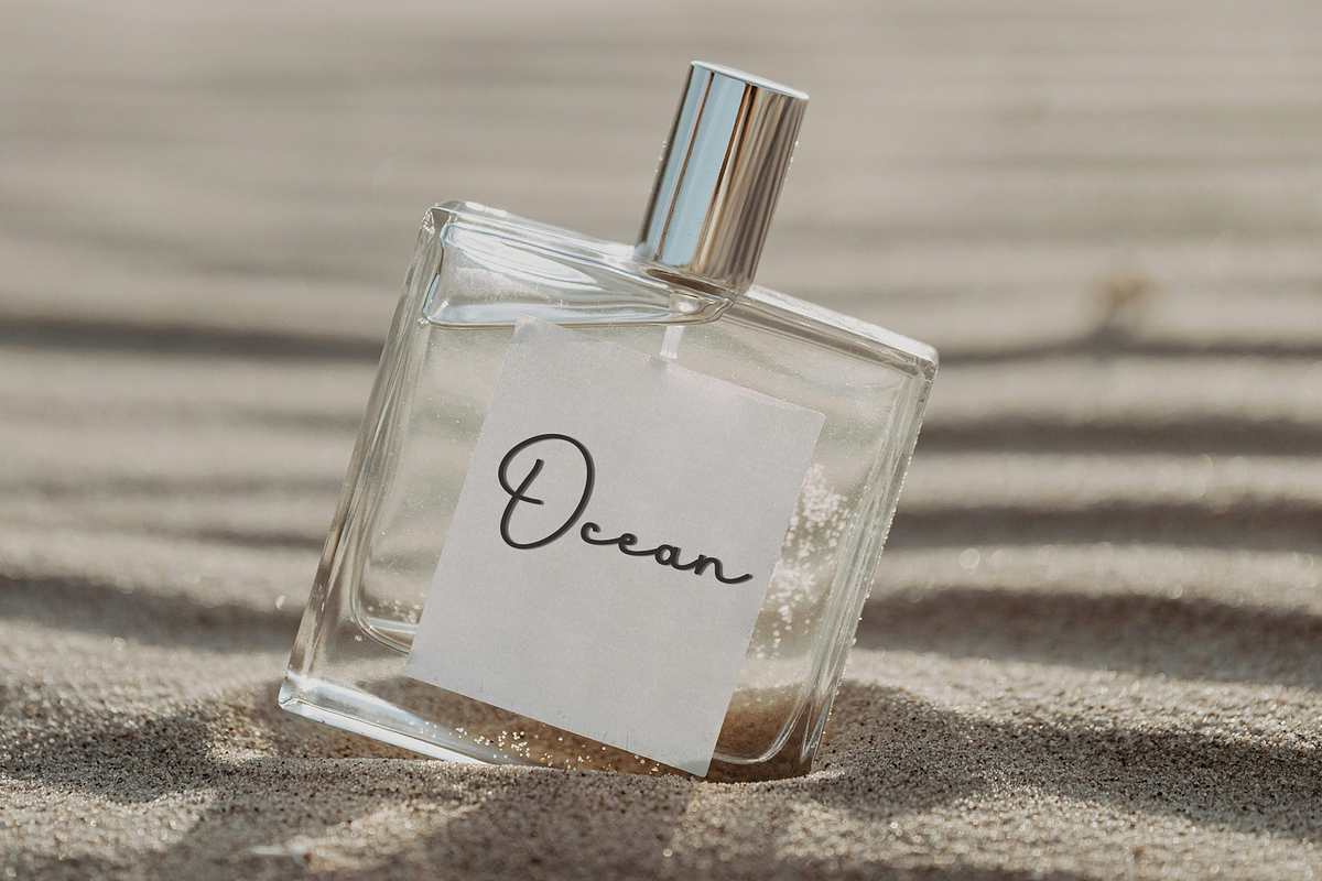 Dream Easter, a Handwritten Font by InermediaSTUDIO (Photo 7 of 8)
