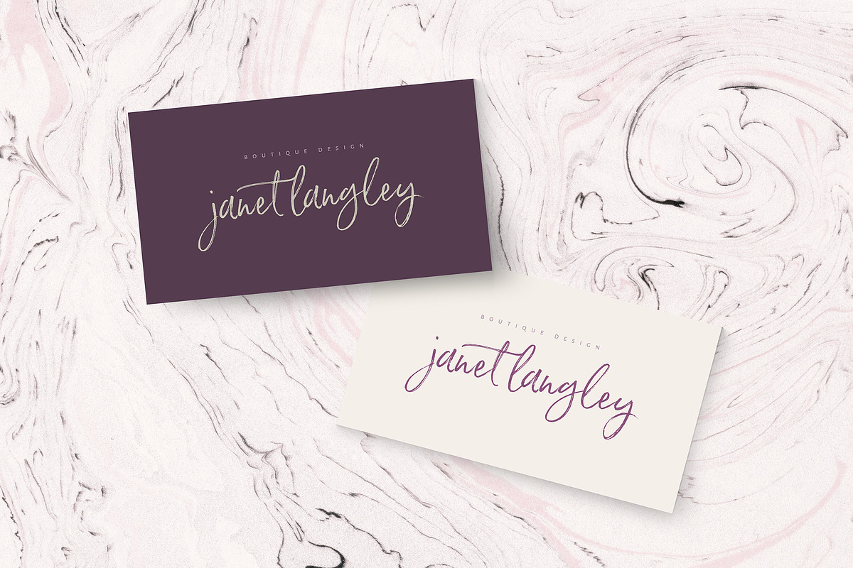 Saturday Script Brush Font preview 2