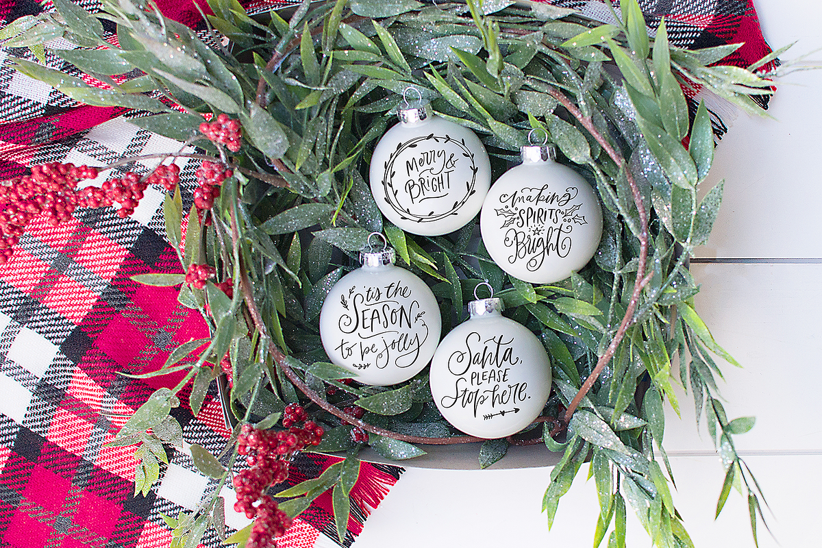 A Handlettered Christmas, a Decorative Illustration by Nicky Laatz (Photo 18 of 18)