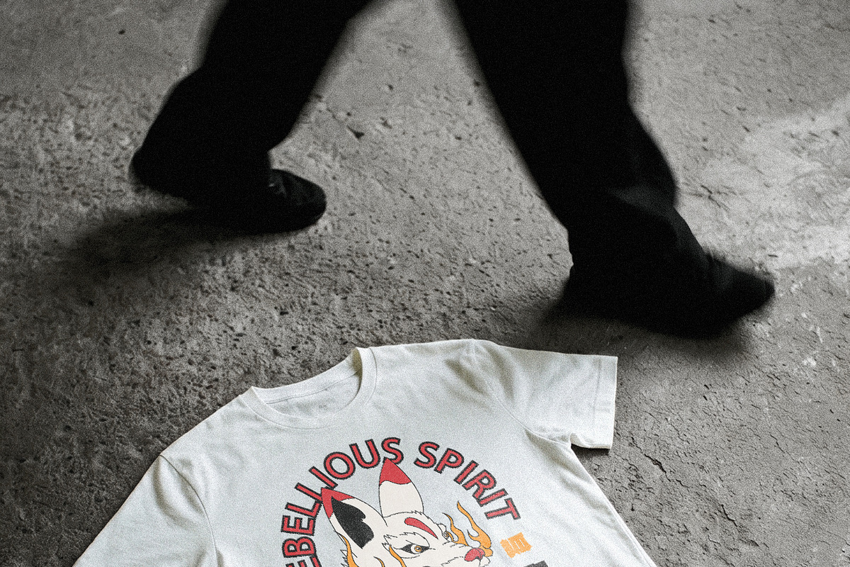 T-shirt mockup bundle for creatives, a Shirt Mockup by ABC Studio (Photo 3 of 18)