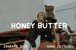 Honey Butter Hand Drawn Font