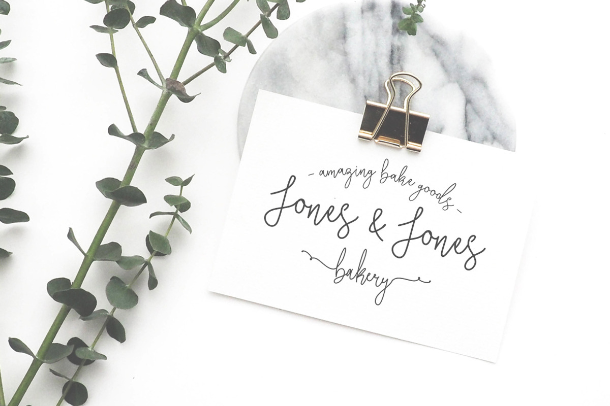Wonderland Fonts Pack & Branding Kit, a Script Font by Graphicdome (Photo 67 of 118)