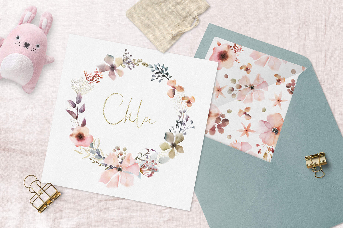 Loose floral & gold glitter, an Illustration by marie dricot (Photo 6 of 21)