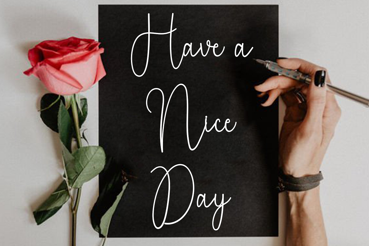 Southelia, a Handwritten Font by FreshTypeINK (Photo 3 of 8)